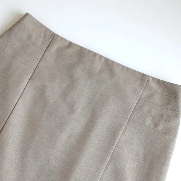 Limited Women's Sand Beige Neutral Tailored Lined Straight Pencil Skirt 0 - Picture 3 of 15